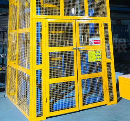 王下乡货梯可以安装在室外吗