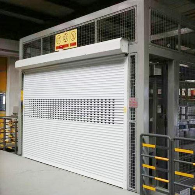 王下乡导轨式升降机货梯